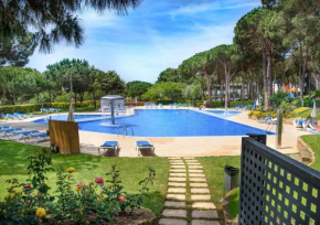  Aparthotel Ciutat de Palol  Castell-Platja d’Aro